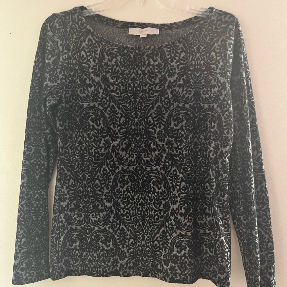 Loft long sleeve top.